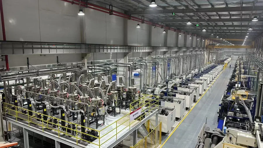 Smart Utility & Material Handling System for a 108-Machine Injection Molding Plant